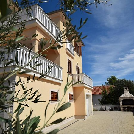 Apartment Baran Čižići Esterno foto