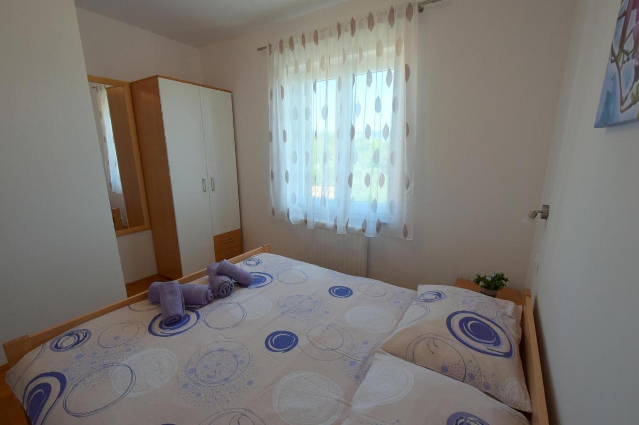 Apartment Baran Čižići Esterno foto